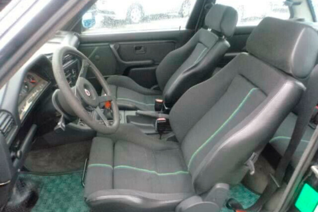 BMW M3 E30 ALPINA B6 2.7) (6).jpg