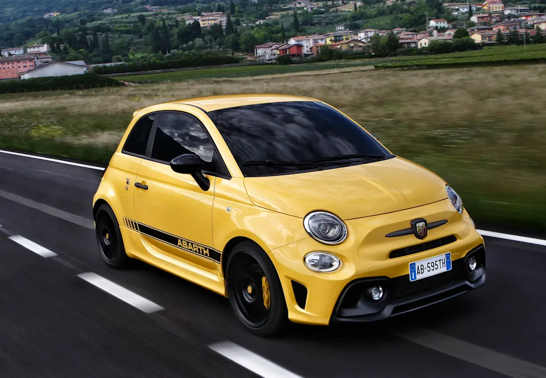 fiat-abarth-595-front fiat-abarth-595-front