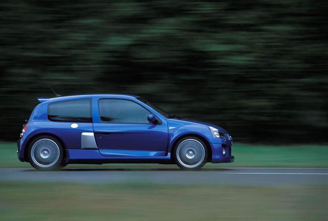 Renault-Clio-V6-255-(64).jpg
