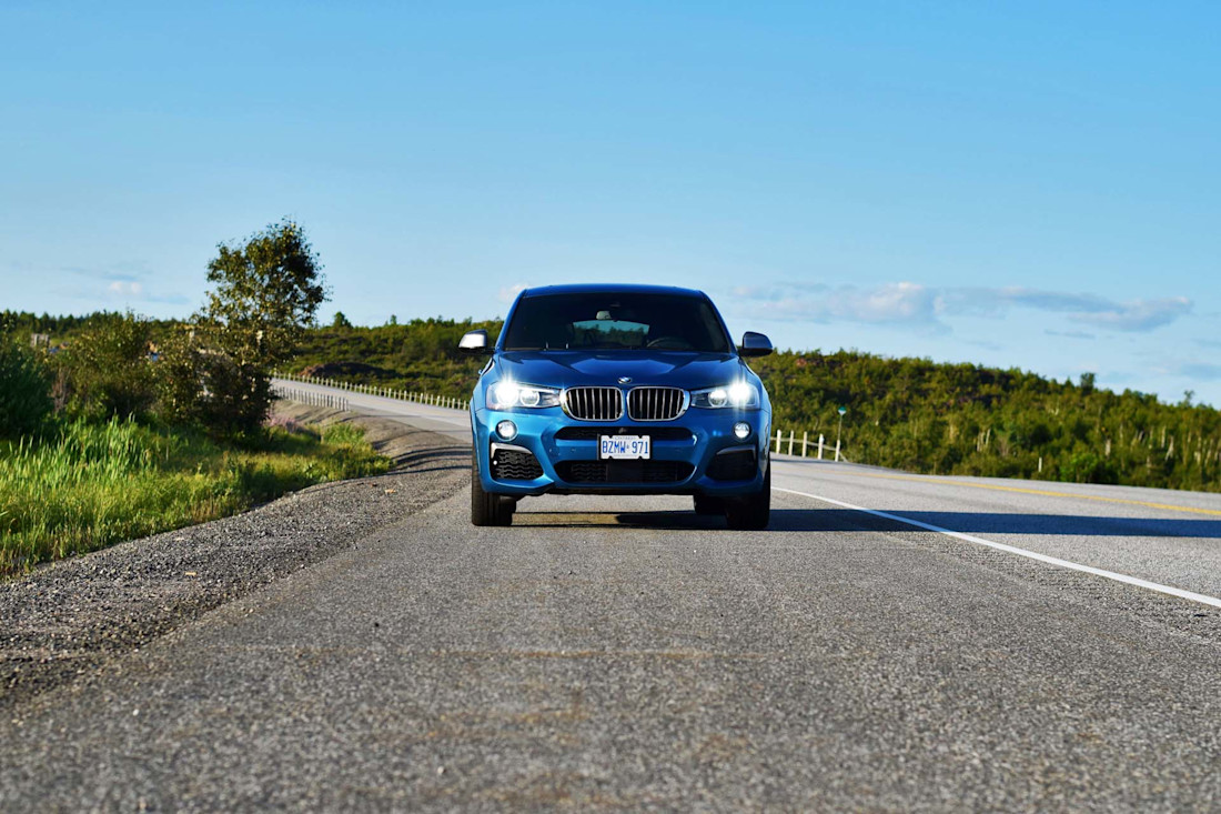 Editorial 2016 bmw x4 m40i jp 01