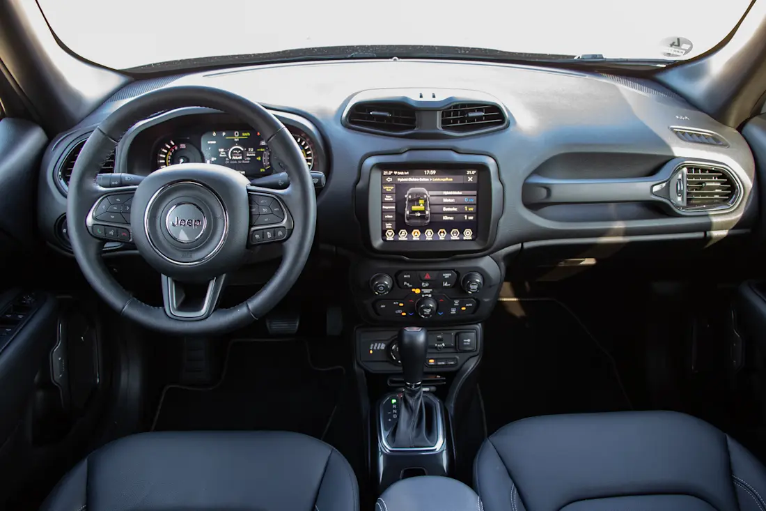Jeep Renegade PHEV Interior 2