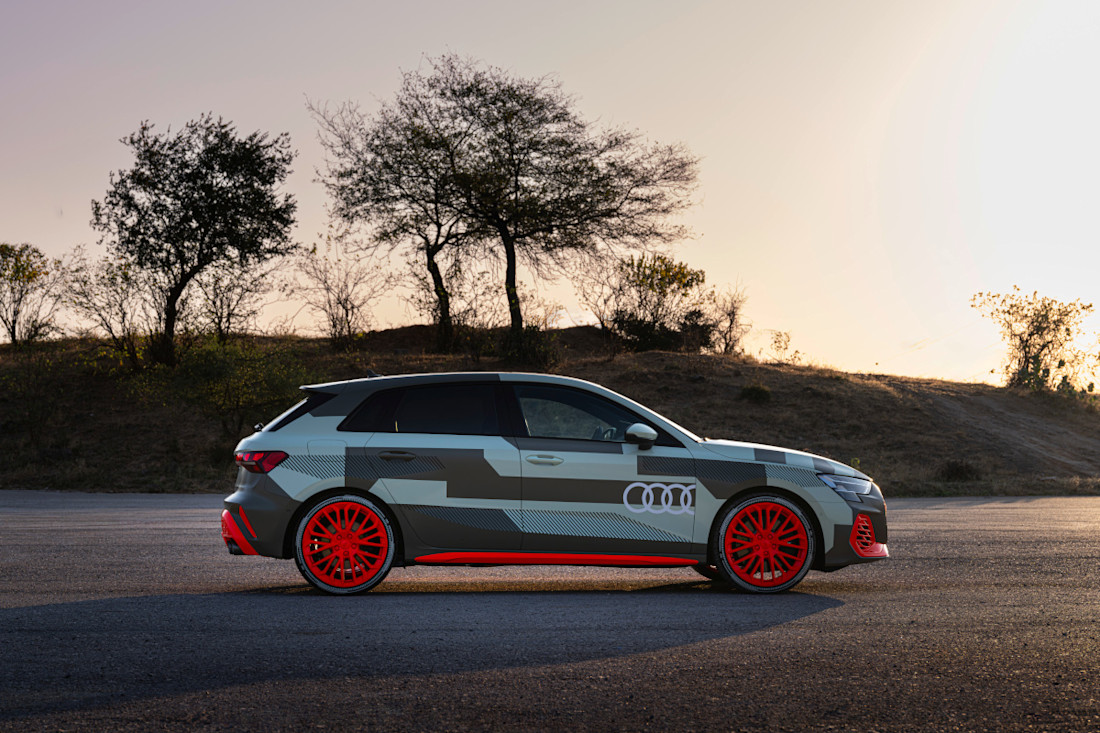 Audi-S3-prototype-2024 (2).jpg
