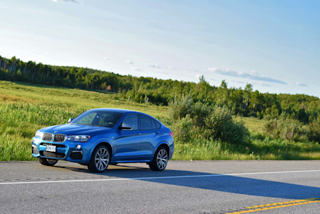 Editorial 2016 bmw x4 m40i jp 03
