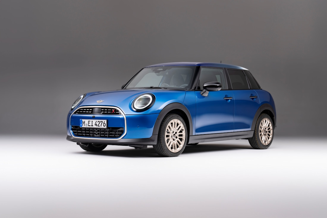 mini-cooper-5-door-2025 (2).jpg