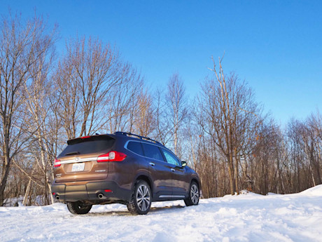 Editorial 2019 subaru ascent premier 10 jp
