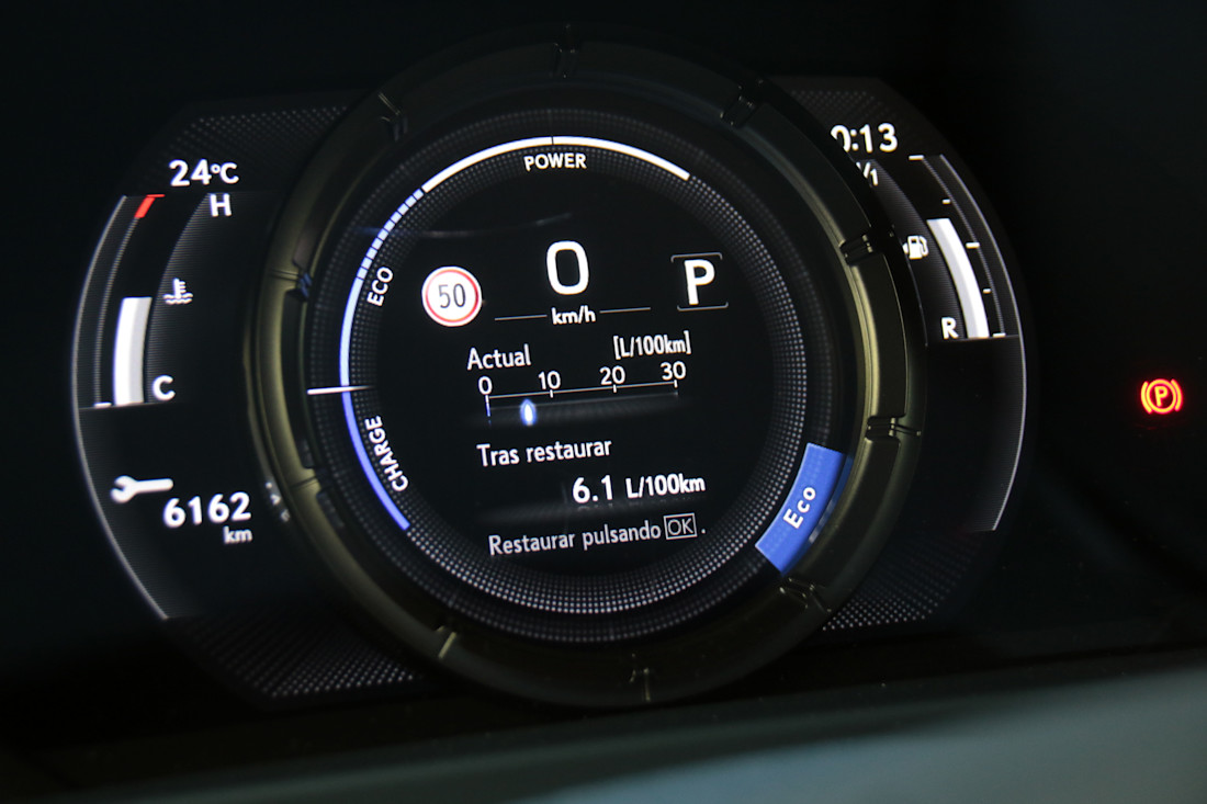 lexus-ux250h (14).JPG