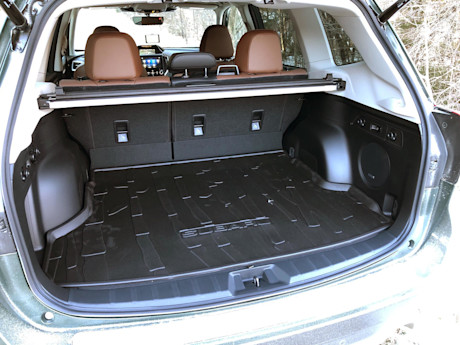 Editorial 2022 subaru forester premier 09 pb