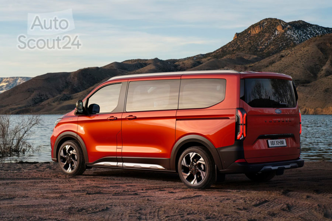2022_FORD_TOURNEO_ACTIVE_02.jpg