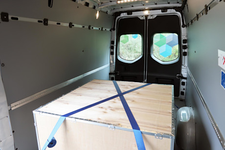 Editorial 2024 mercedes benz esprinter fd 240205 38 jm