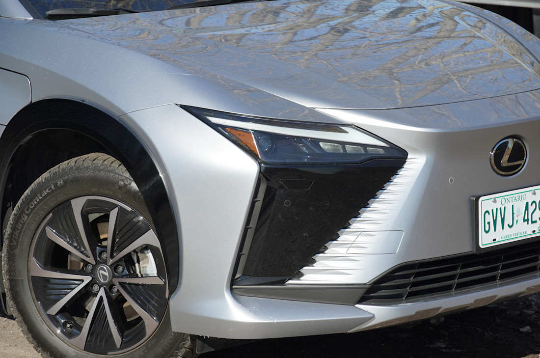 2026-Lexus-RZ350e (14).jpg