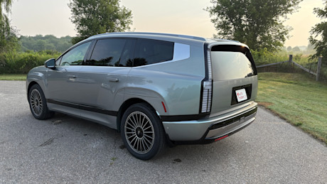 2026 Hyundai Ioniq 9 Review + Video Body Image