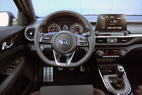 Kia Forte5 GT manuelle 2021 : essai routier Image