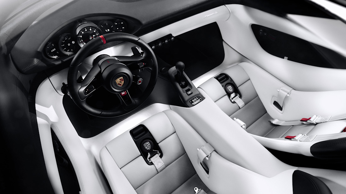 2026 Porsche Vision Mission S - Preview - Porsche - 261015 - 4.jpg