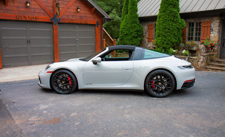 Editorial 2022 porsche 911 targa gts 02 lw