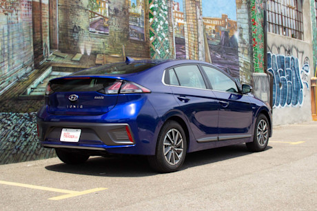 Editorial 2020 hyundai ioniq electric ultimate 07 sm