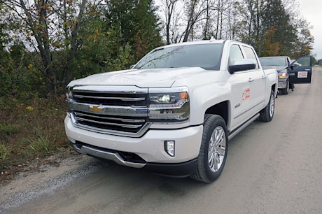 Editorial 04b 2016 chevrolet silverado