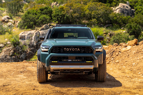 Editorial 2025 toyota 4runner trailhunter 240409 01 toyota