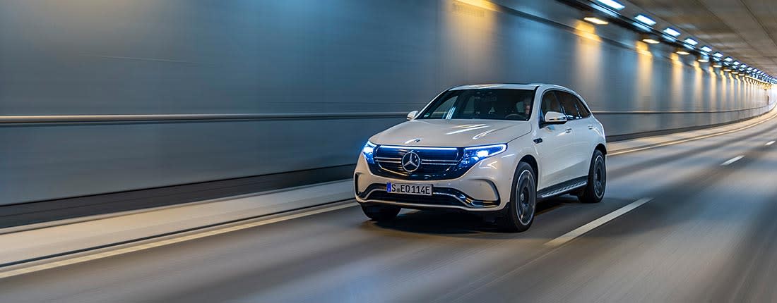 mercedes-benz-eqc-l-01