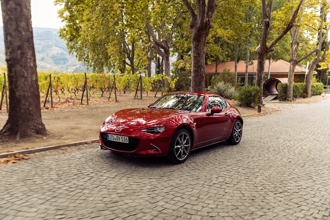 Mazda MX-5 RF, Soul Red Crystal,