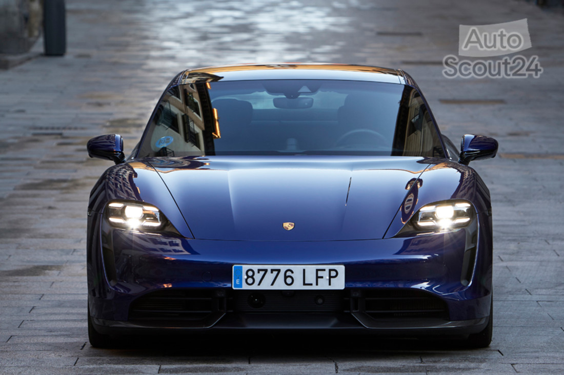 prueba-porsche-taycan (4).jpg