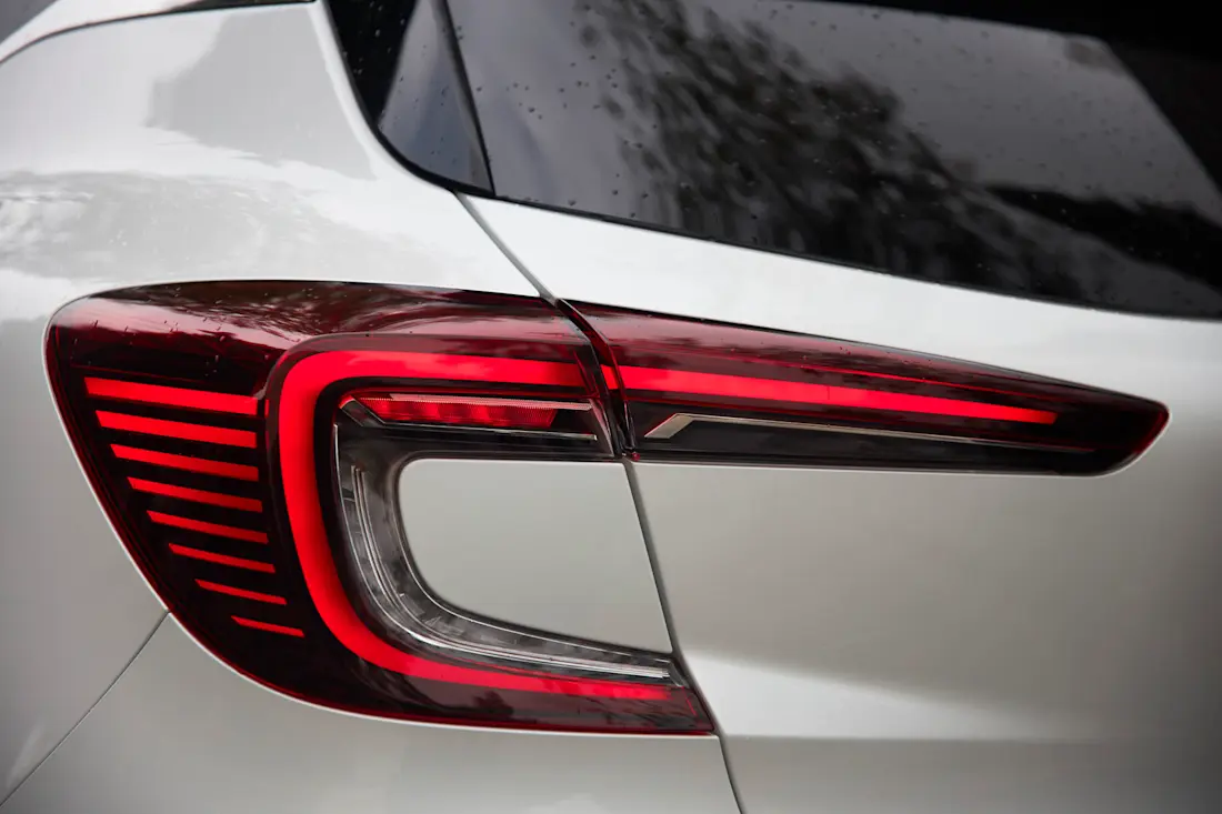 All-new-Renault-Captur-Arctic-White 038
