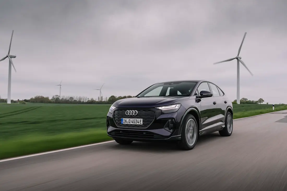 Audi Q4 Sportback 40 E-Tron 2021 rijdend 1 Audi Q4 Sportback 40 E-Tron 2021 rijdend 1