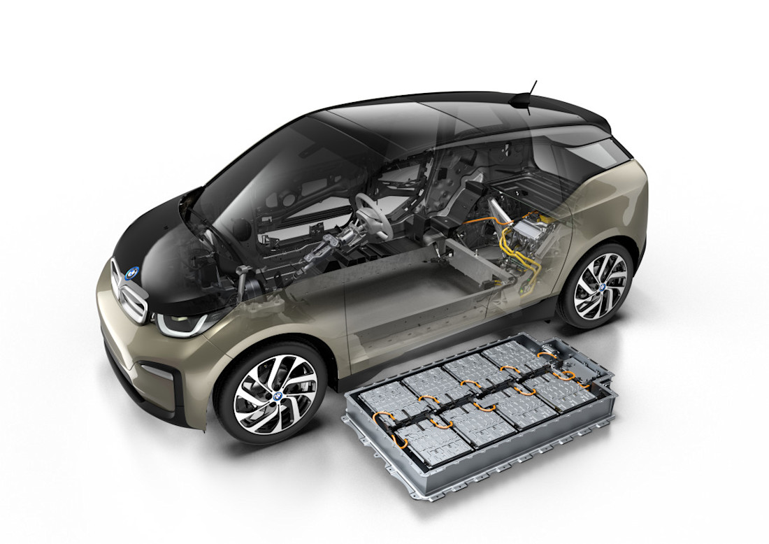 Welk gereedschap heb je nodig om thuis je elektrische wagen te onderhouden?