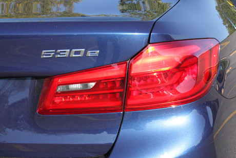 Editorial 2018 bmw 530e chase 0006