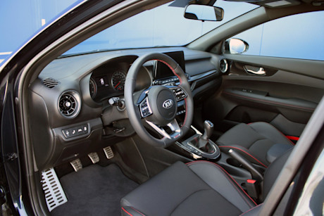 Kia Forte5 GT manuelle 2021 : essai routier Image