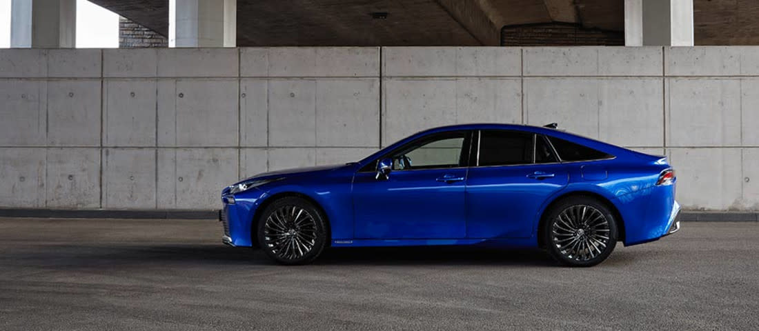 toyota-mirai-l-02-1100