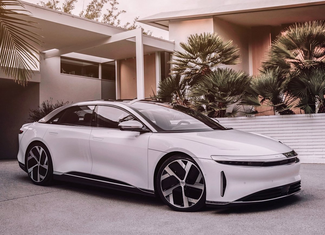 VT-195 - AutoScout24 - elektrische Lucid foto1