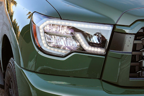 Editorial 2020 toyota sequoia sr5 trd pro 08 jm