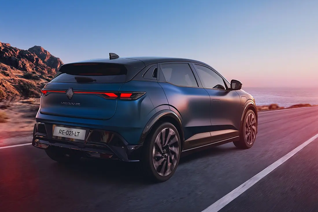 BEBE20260625 Renault Megane 02