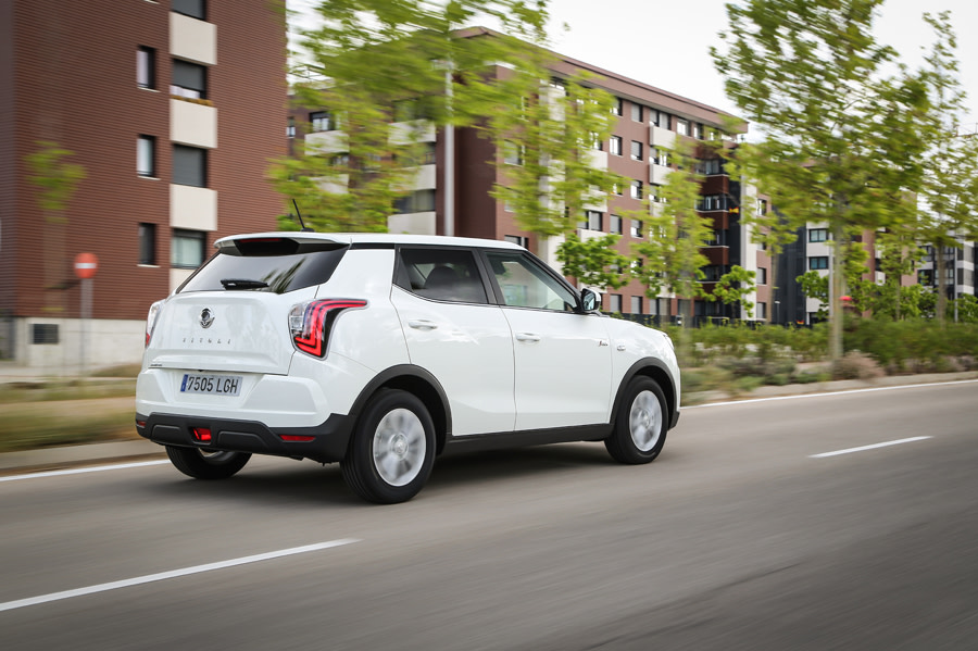 Nuevo Tivoli 1.2 Turbo - placa española (14).JPG