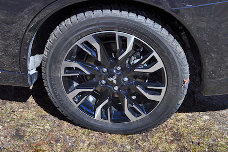 Editorial 2018 mitsubishi outlander phev gt s awc 31 mb