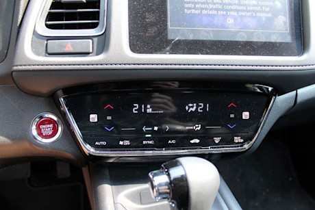 Editorial 2017 honda hr v ex l navi 16 pb