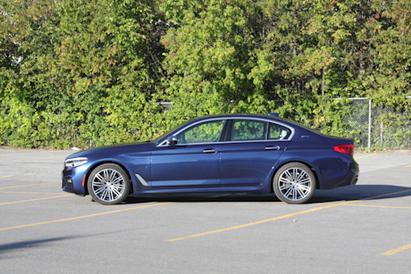 Editorial 2018 bmw 530e chase 0002