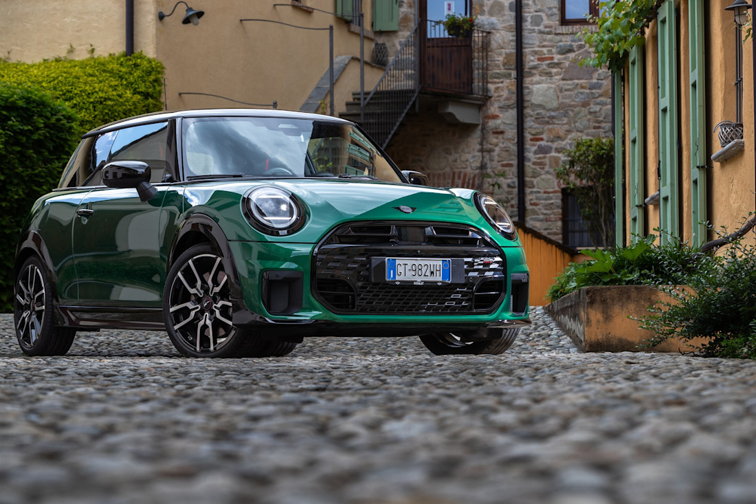 Recensione Mini Cooper: com’è fatta, pro e contro