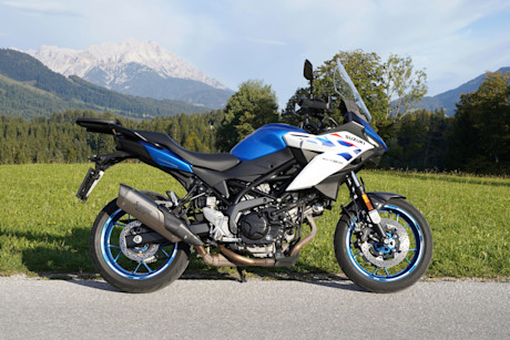 3 suzuki-sv-7gx-2026-seite