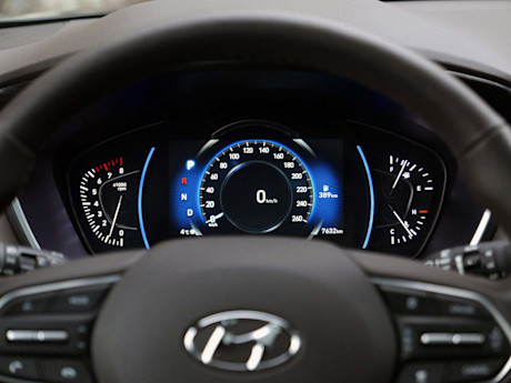 Editorial 2019 hyundai santa fe 20t ultimate turbo awd 14 bh