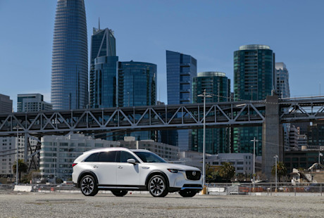 Editorial 2024 mazda cx 90 phev 07 jw