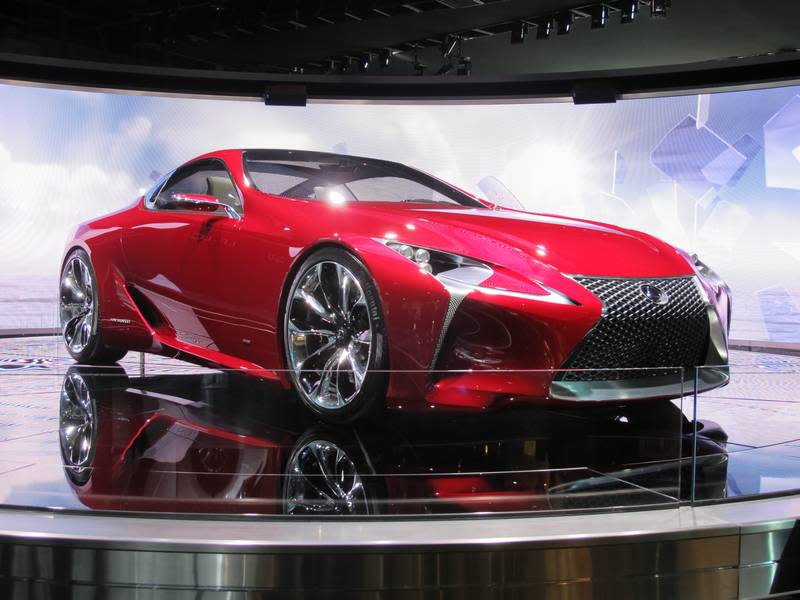 Editorial 04c pw 2012 lexus lf lc concept