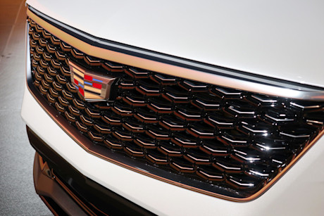 Editorial 2024 cadillac xt4 premium luxury p 230630 05 jm
