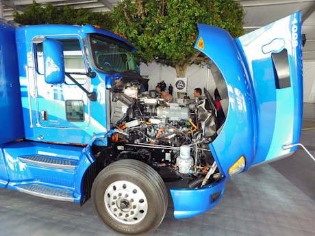 Editorial toyota tri gen fuel cell plant 03 sh