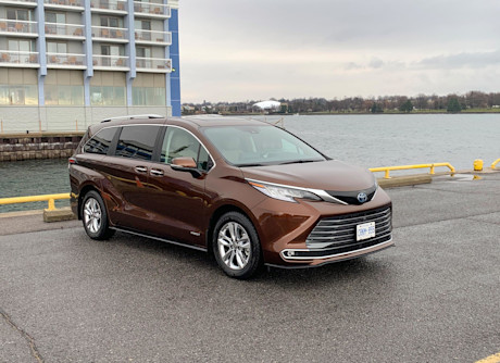 Toyota Sienna 2021 : premier essai Image