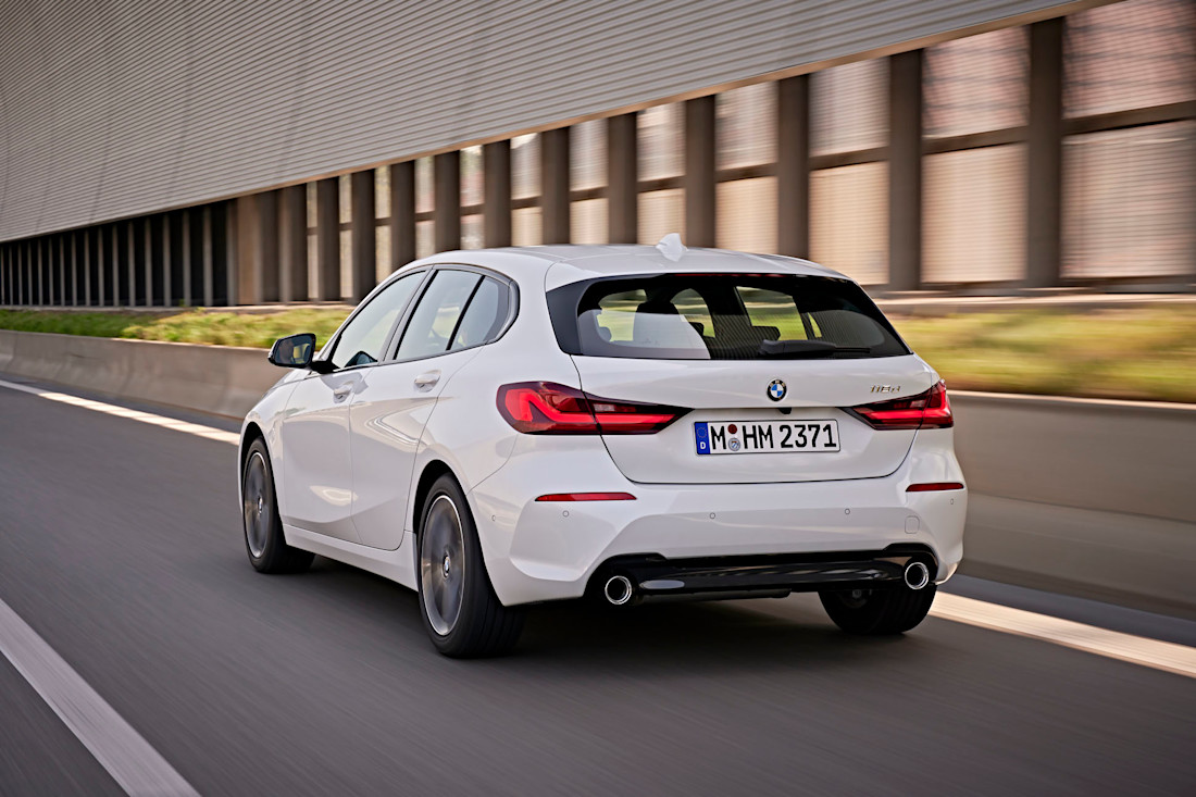 P90358875_highRes_the-all-new-bmw-1-se.jpg