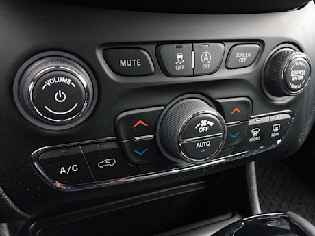 Jeep Cherokee North Altitude 2020 : essai hivernal Image