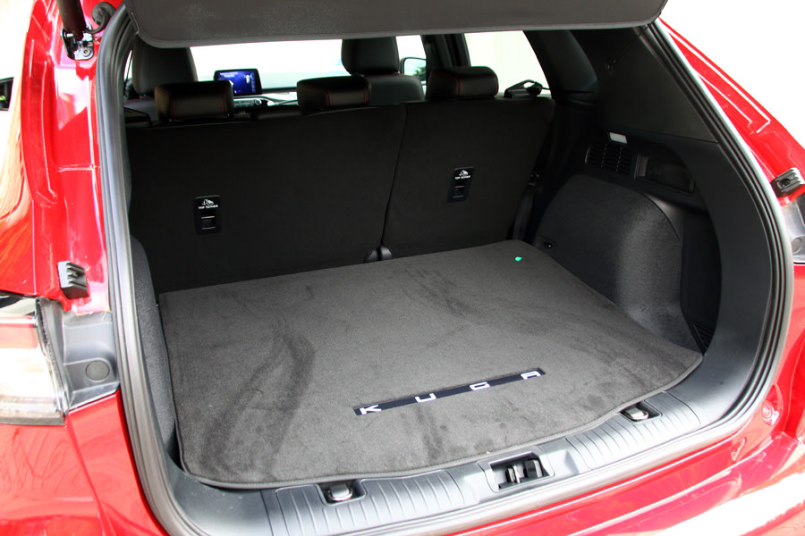 prueba-ford-kuga-phev-2020 (37).JPG