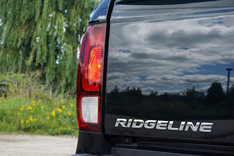 Editorial 2021 honda ridgeline black edition 12 di