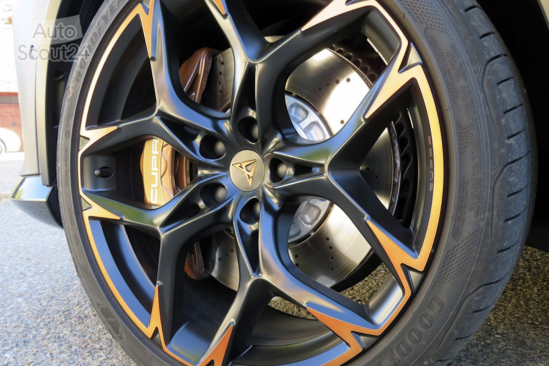 26_cupra_formentor_vz5.JPG